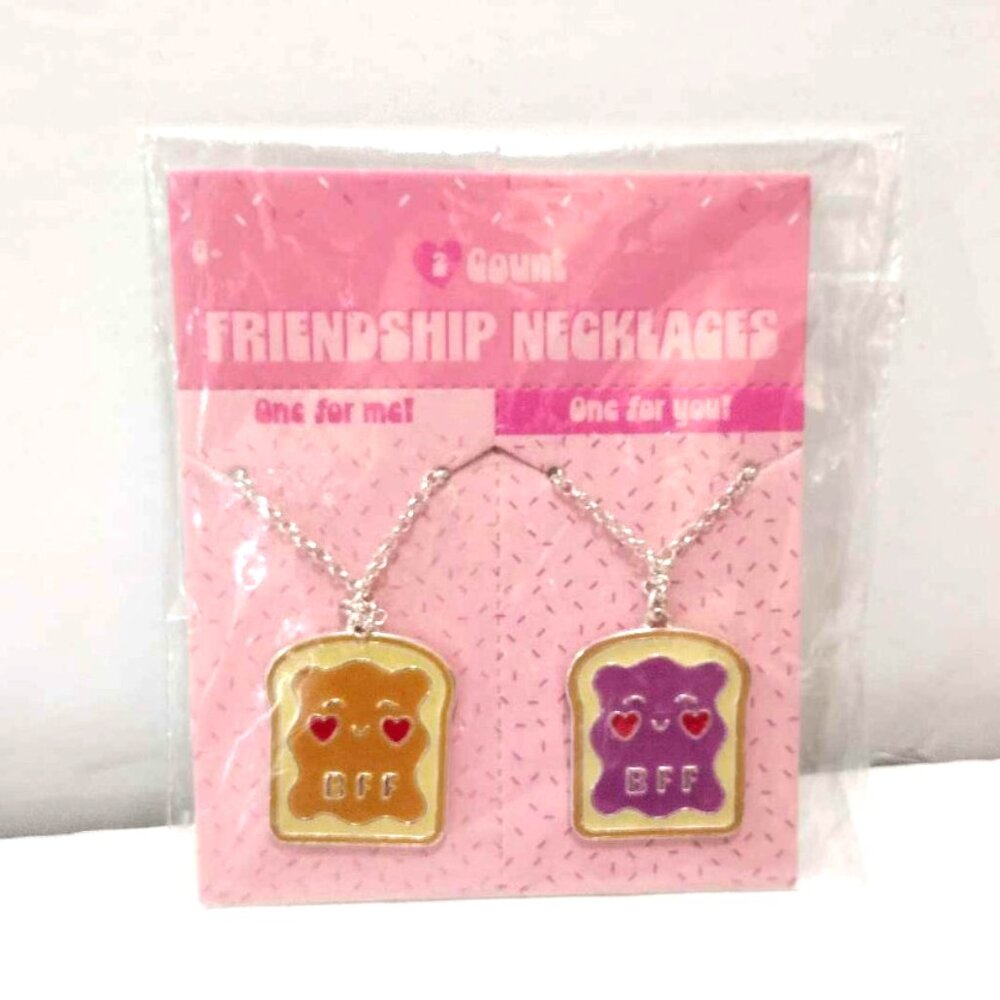 Target Bullseye Playground Peanut Butter And Jelly Friendship Necklace Set NEW